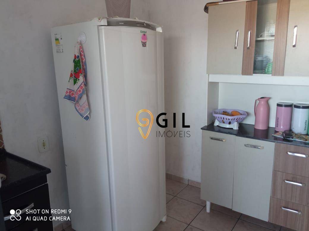 Sobrado à venda com 3 quartos, 244m² - Foto 13