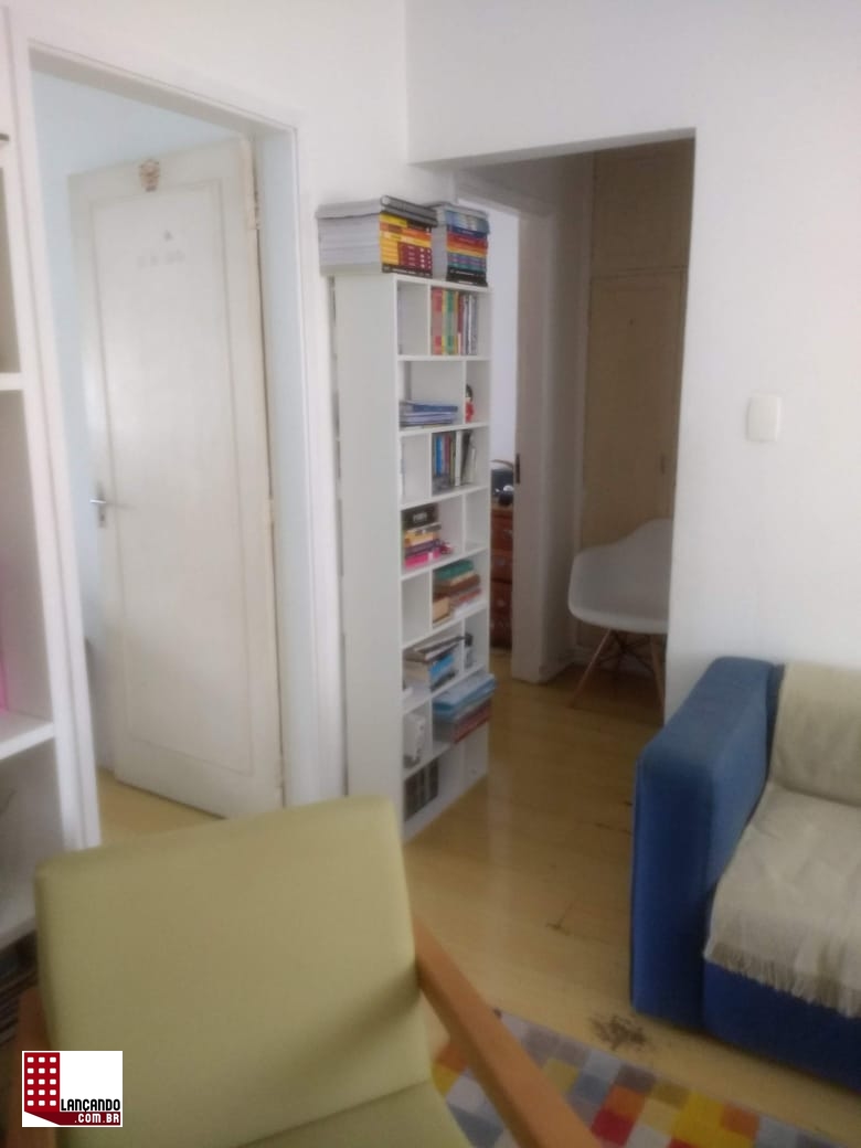 Apartamento à venda com 2 quartos, 64m² - Foto 13