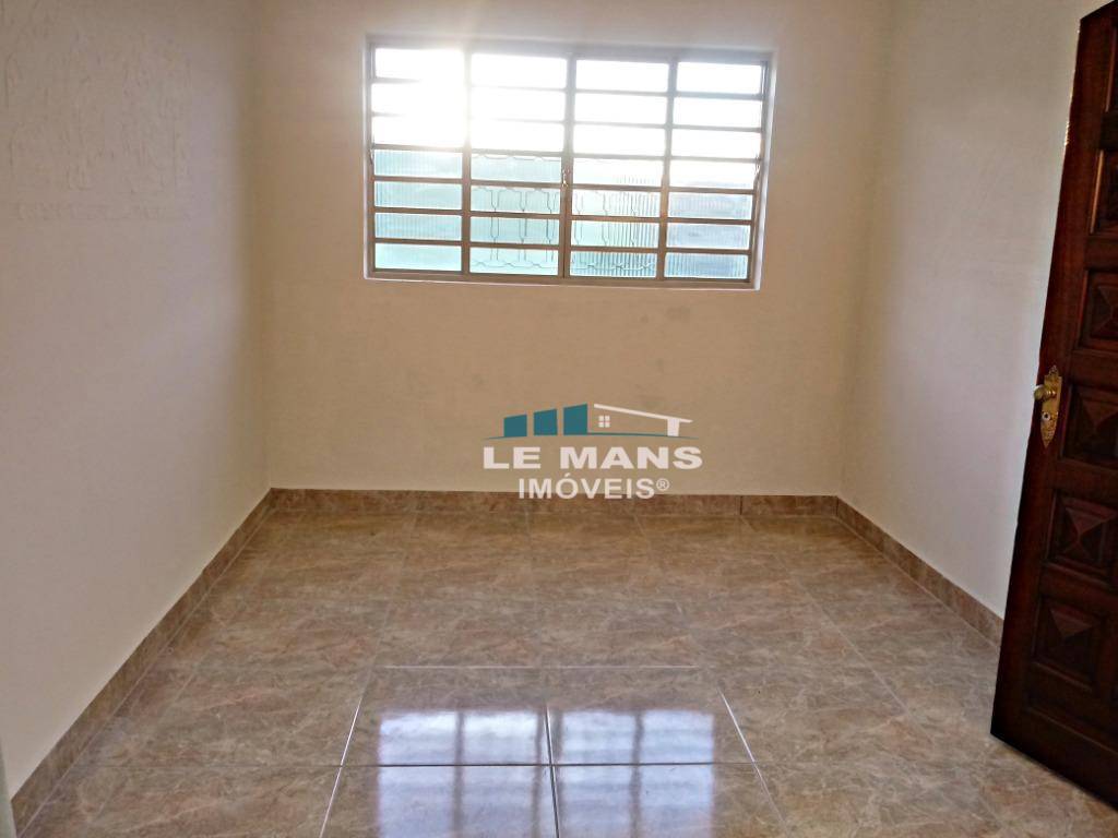 Casa à venda com 2 quartos, 92m² - Foto 6