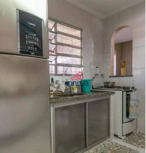 Sobrado à venda e aluguel com 4 quartos, 180M2 - Foto 18