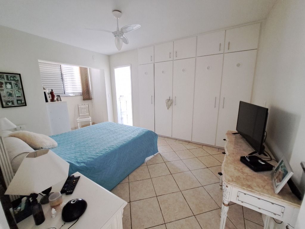 Apartamento à venda com 3 quartos, 140m² - Foto 5