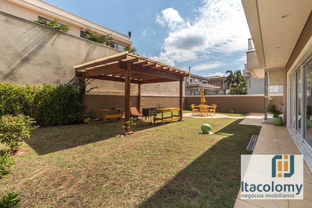 Casa de Condomínio à venda com 3 quartos, 341m² - Foto 26