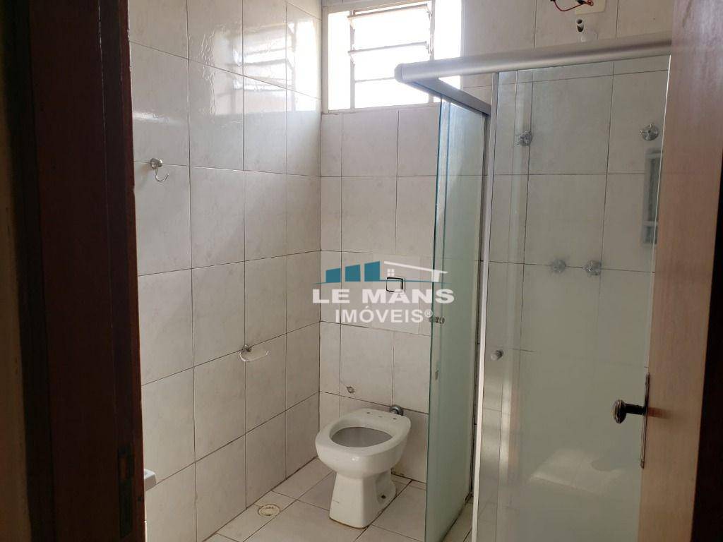 Casa à venda com 2 quartos, 94m² - Foto 11