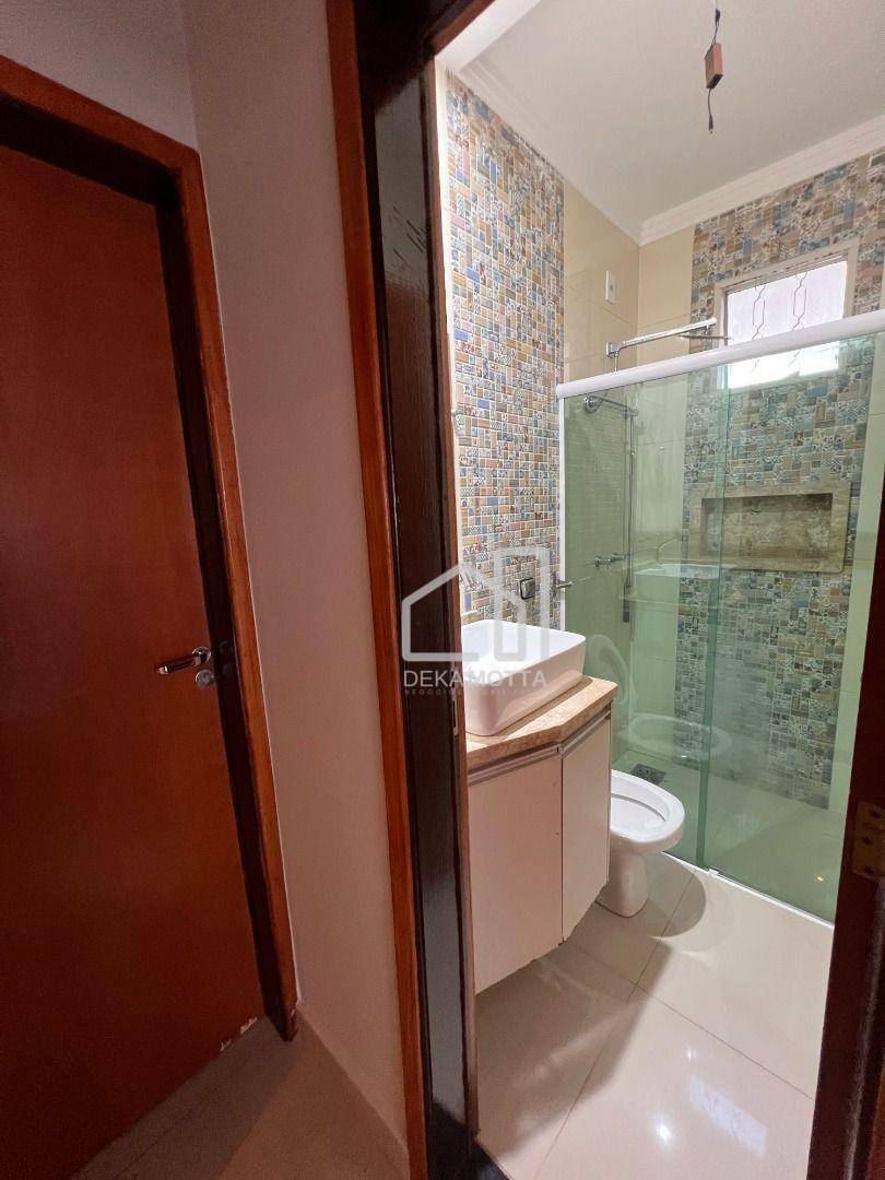 Casa à venda com 3 quartos, 240m² - Foto 52