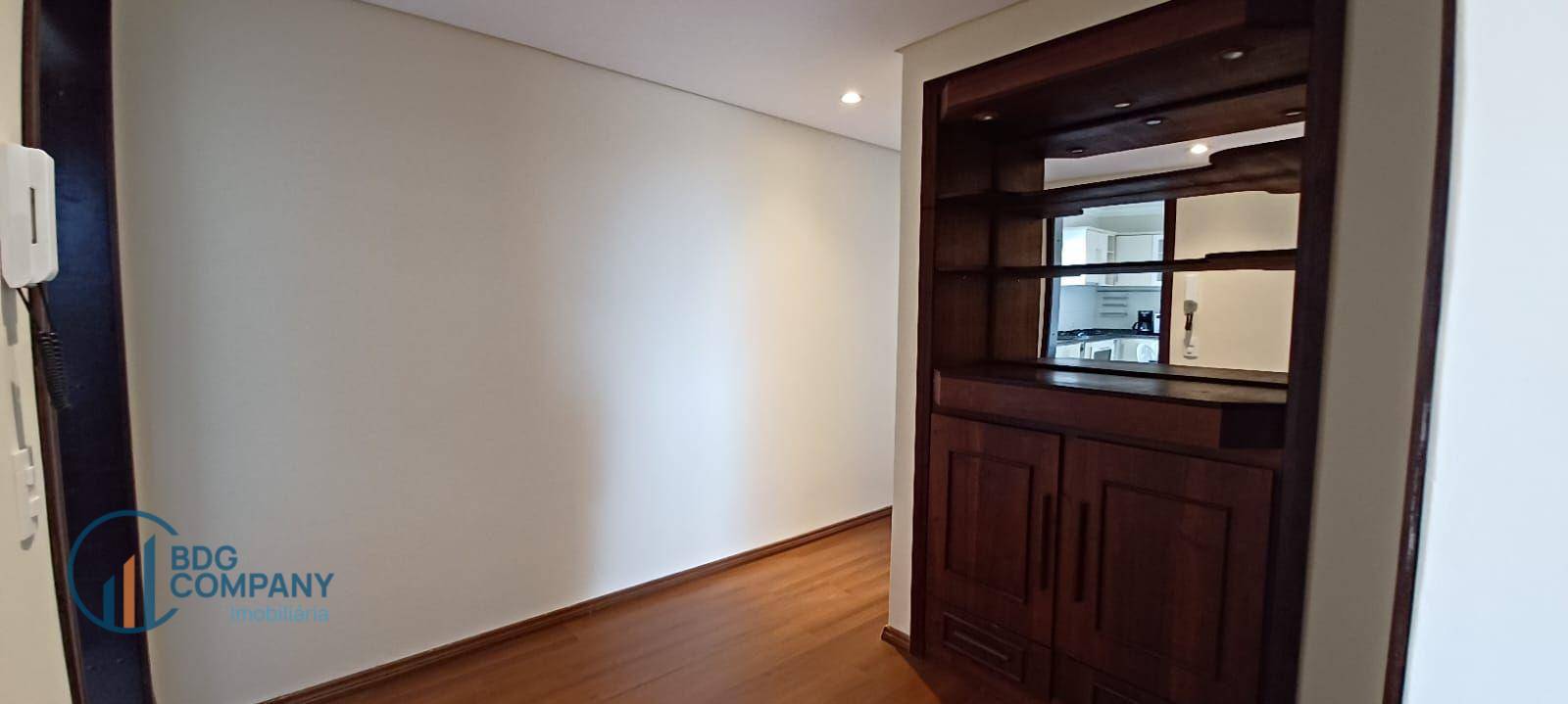 Apartamento para alugar com 3 quartos, 100m² - Foto 13