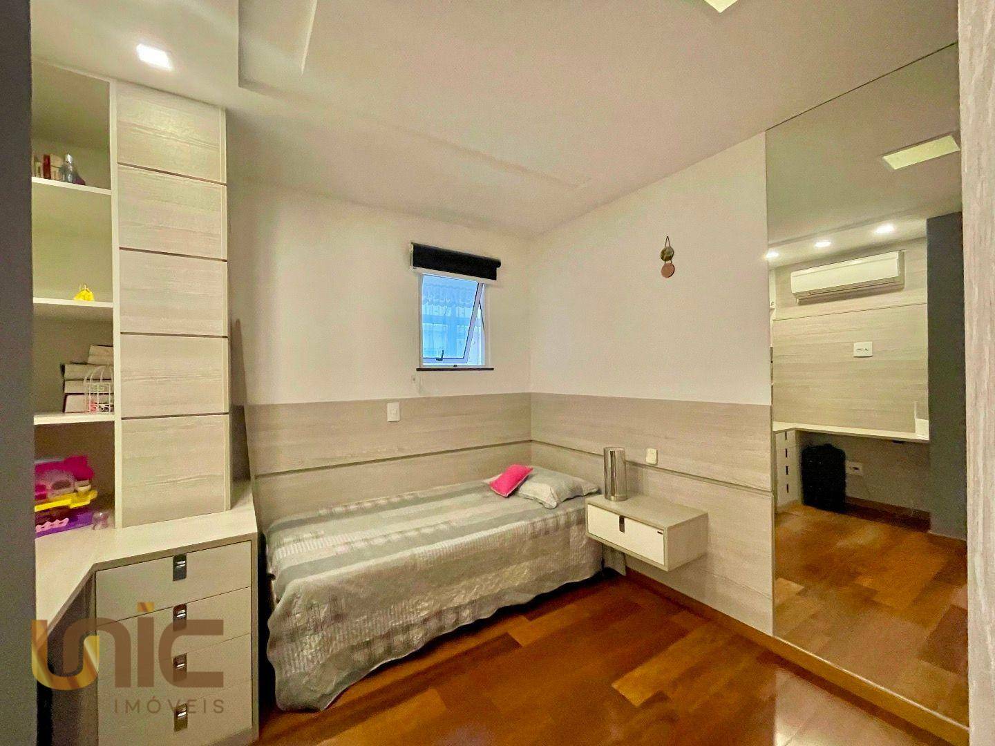 Apartamento à venda com 4 quartos, 138m² - Foto 17