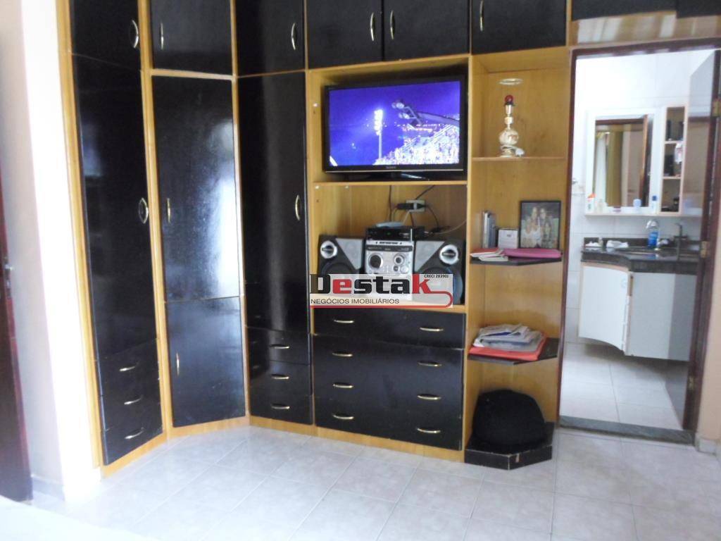 Sobrado à venda com 3 quartos, 1m² - Foto 51