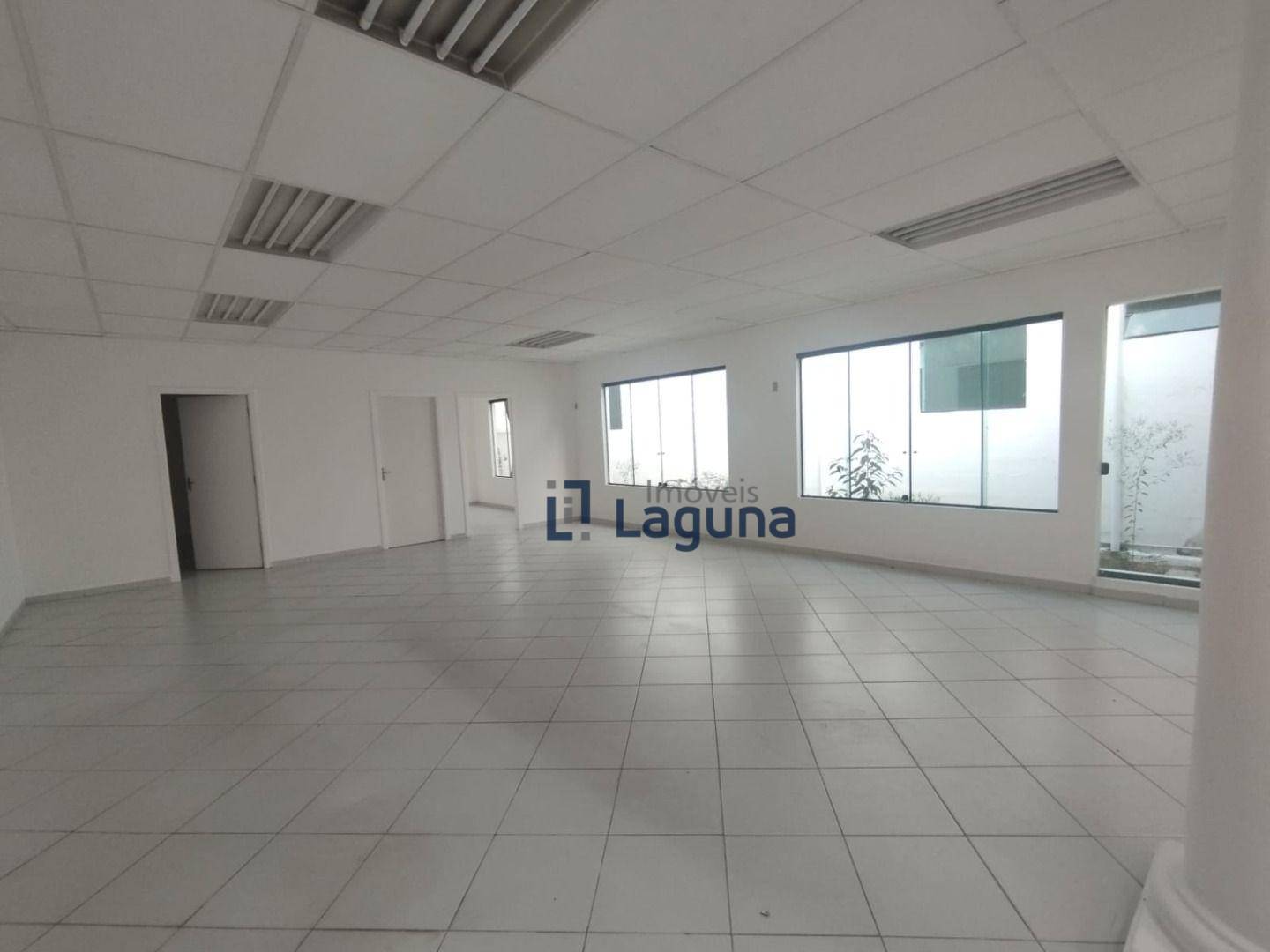 Prédio Inteiro para alugar, 1500m² - Foto 8