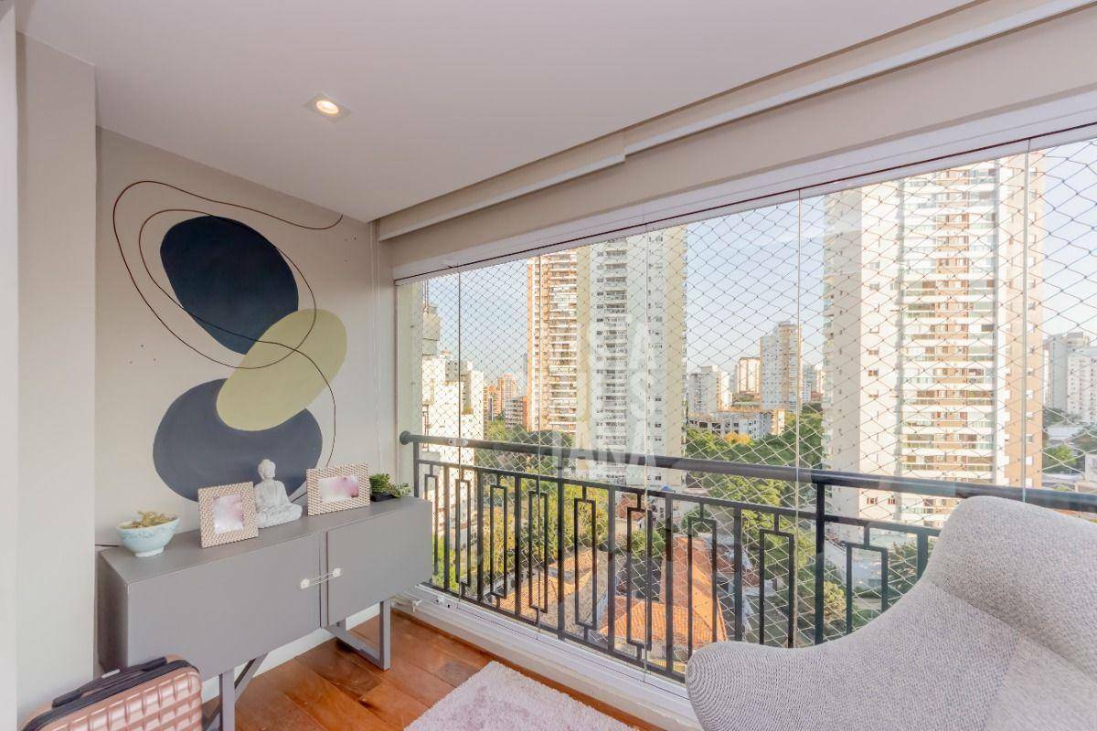 Apartamento à venda com 4 quartos, 250m² - Foto 6