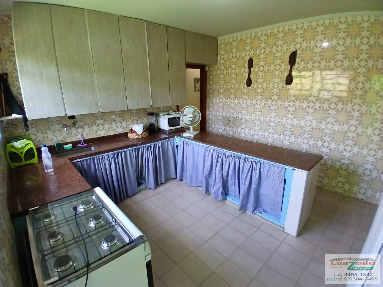 Casa à venda com 5 quartos, 342m² - Foto 7