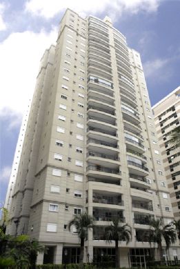 Apartamento à venda com 3 quartos, 139m² - Foto 2