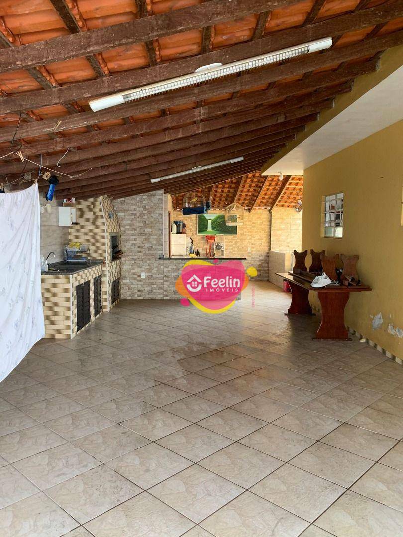 Casa à venda com 3 quartos, 165m² - Foto 4