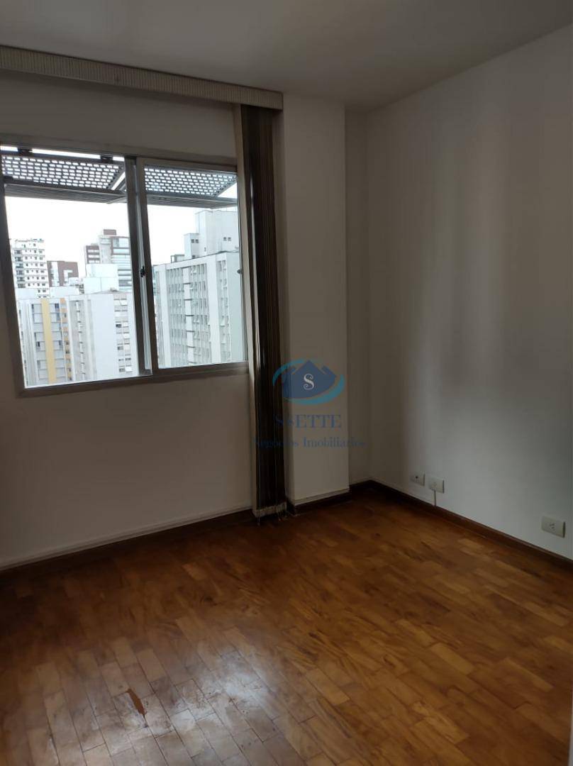 Apartamento à venda com 3 quartos, 105m² - Foto 18