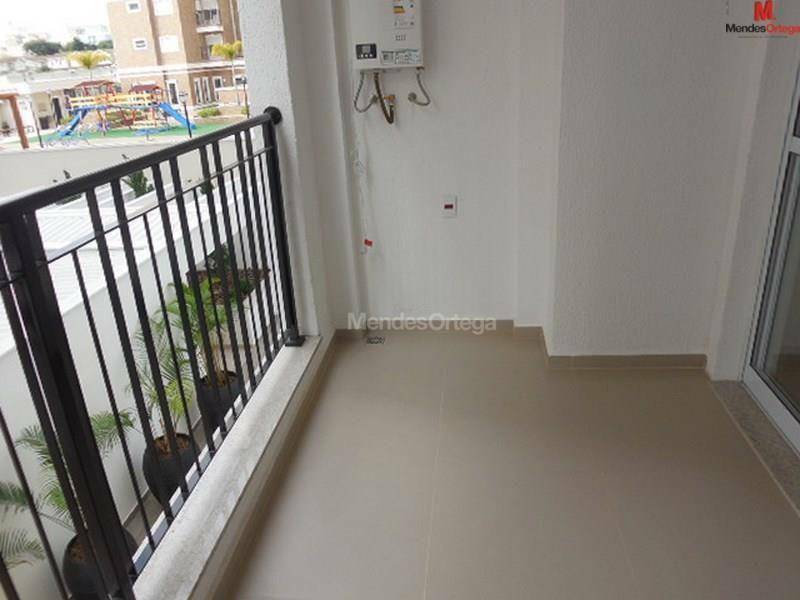 Apartamento para alugar com 2 quartos, 66m² - Foto 5