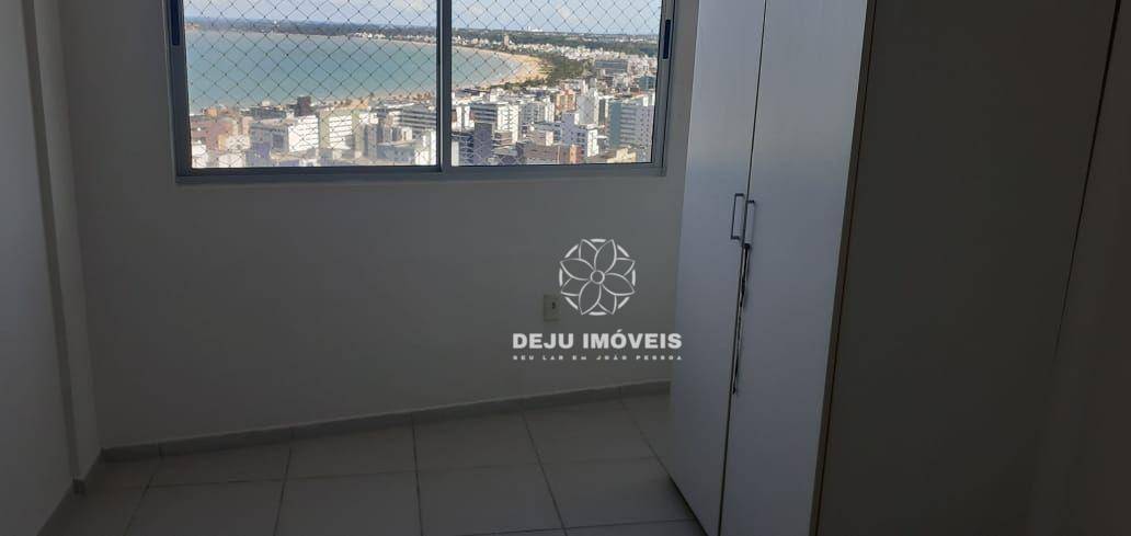 Apartamento à venda com 3 quartos, 157m² - Foto 4