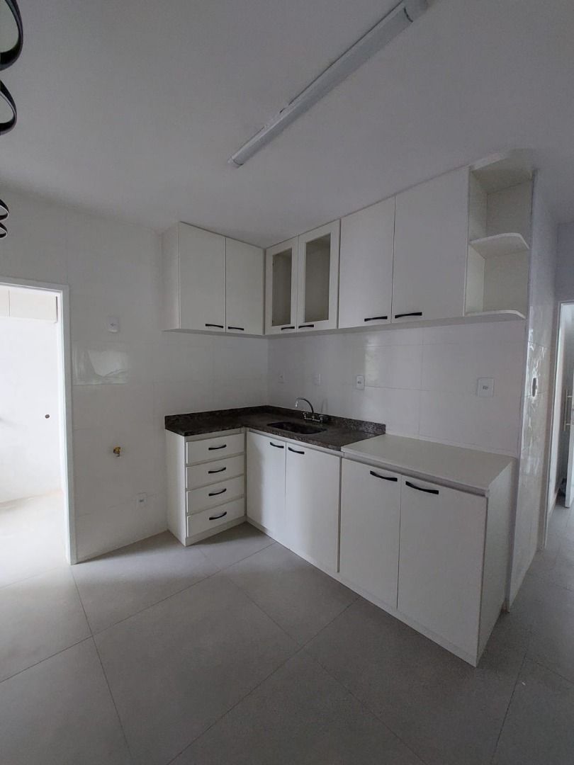 Apartamento para alugar com 2 quartos, 80m² - Foto 14