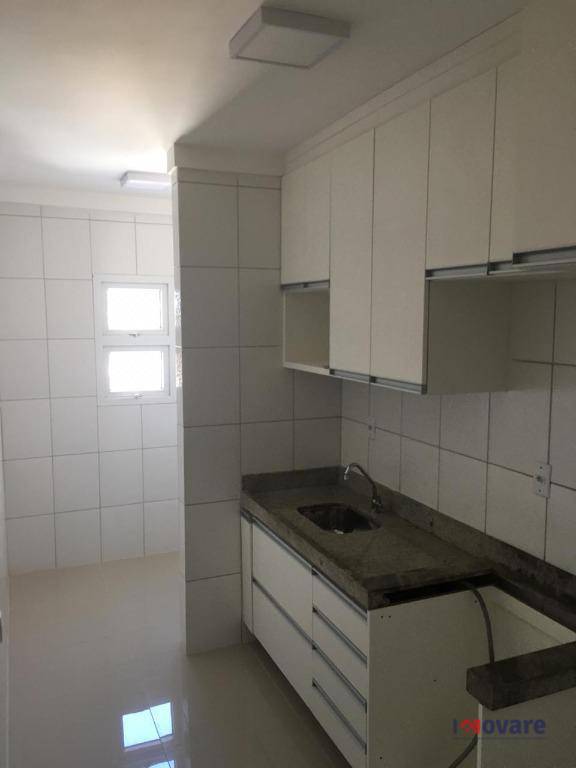 Apartamento à venda com 3 quartos, 73m² - Foto 3