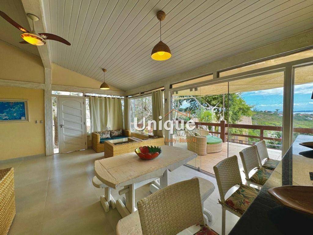 Casa para alugar com 3 quartos, 350m² - Foto 15