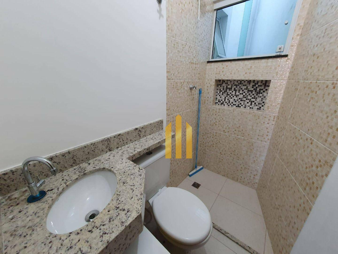 Sobrado à venda e aluguel com 3 quartos, 150m² - Foto 19