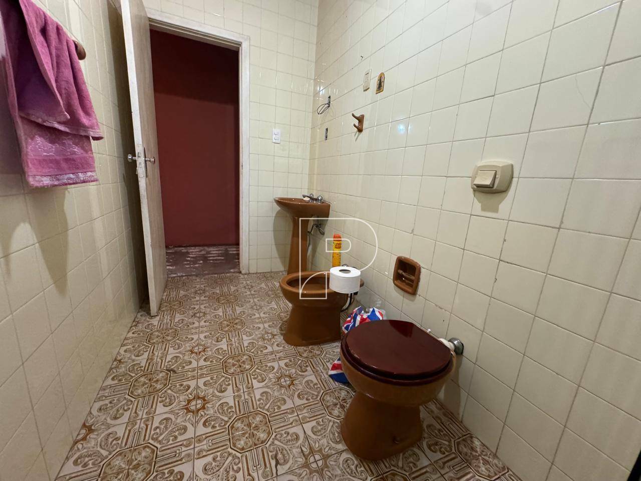 Casa à venda com 8 quartos, 698m² - Foto 36