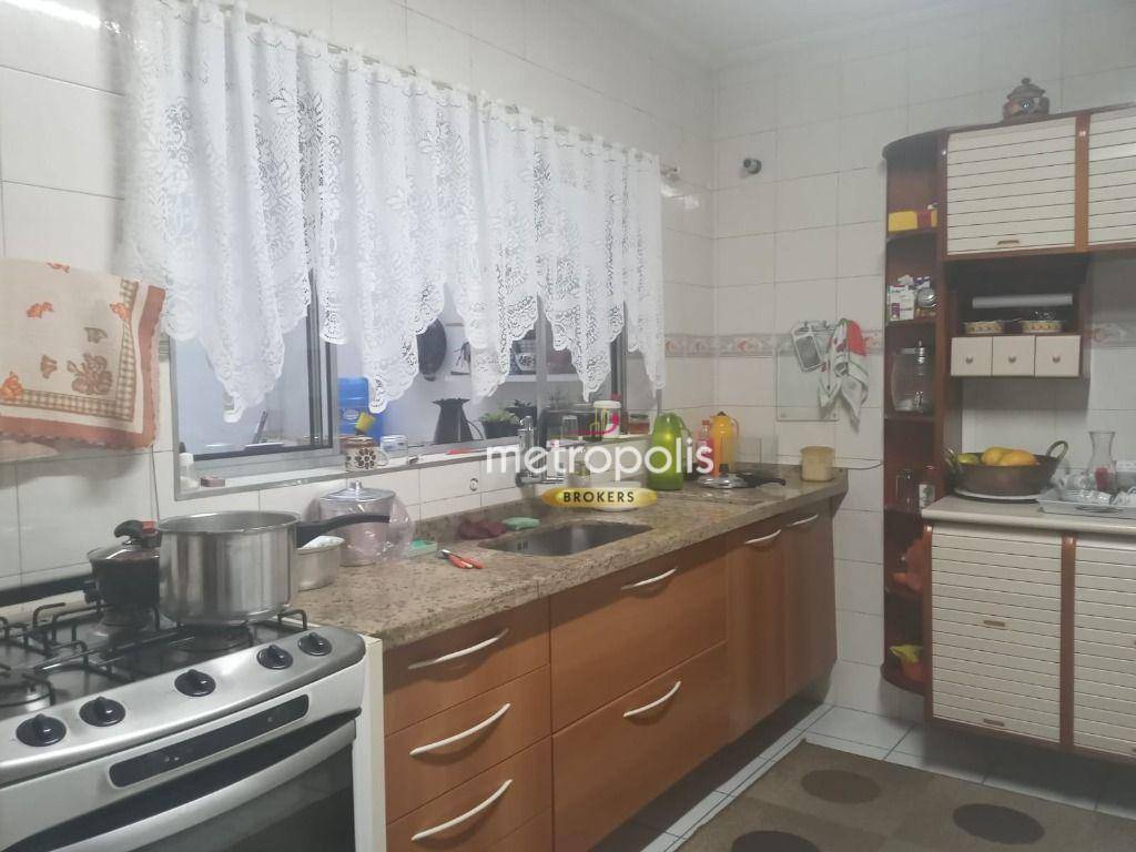 Sobrado à venda com 3 quartos, 170m² - Foto 2