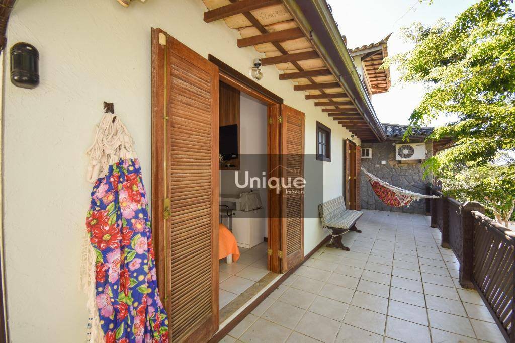 Casa à venda com 6 quartos, 450m² - Foto 36