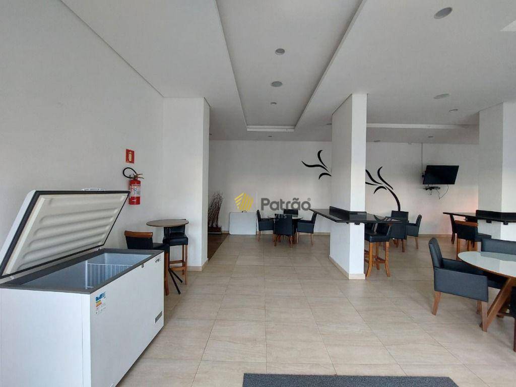 Apartamento à venda com 3 quartos, 126m² - Foto 4