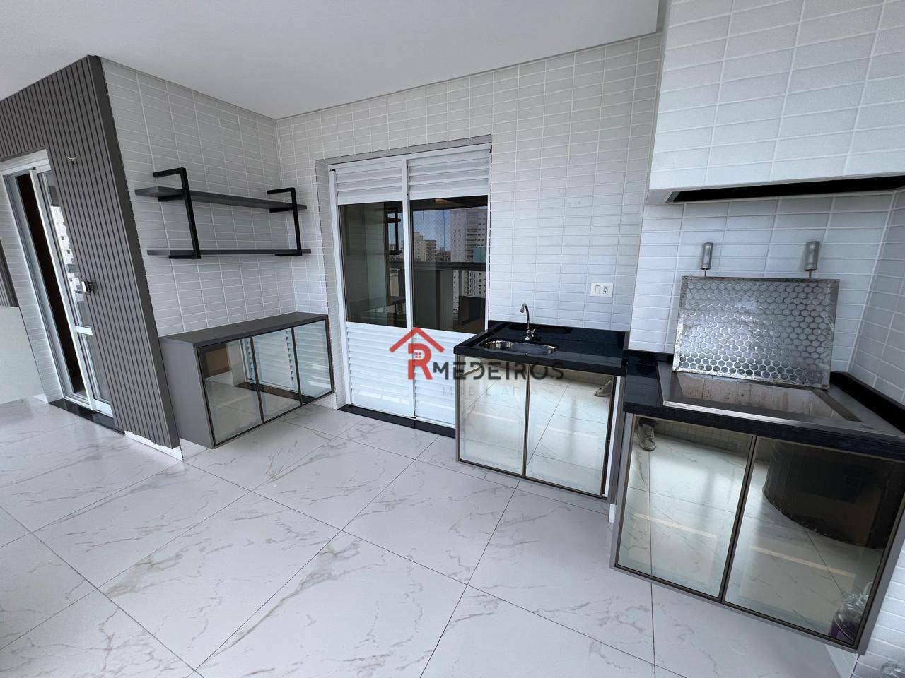 Apartamento à venda com 3 quartos, 149m² - Foto 8