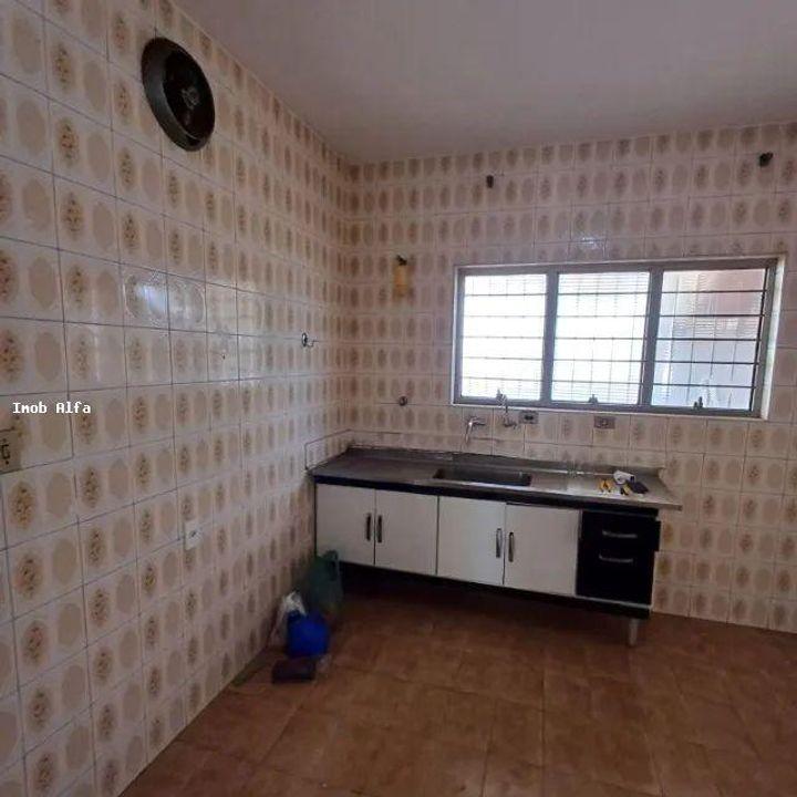 Casa à venda com 1 quarto, 140m² - Foto 3