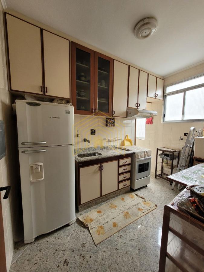 Apartamento à venda com 1 quarto, 45m² - Foto 8