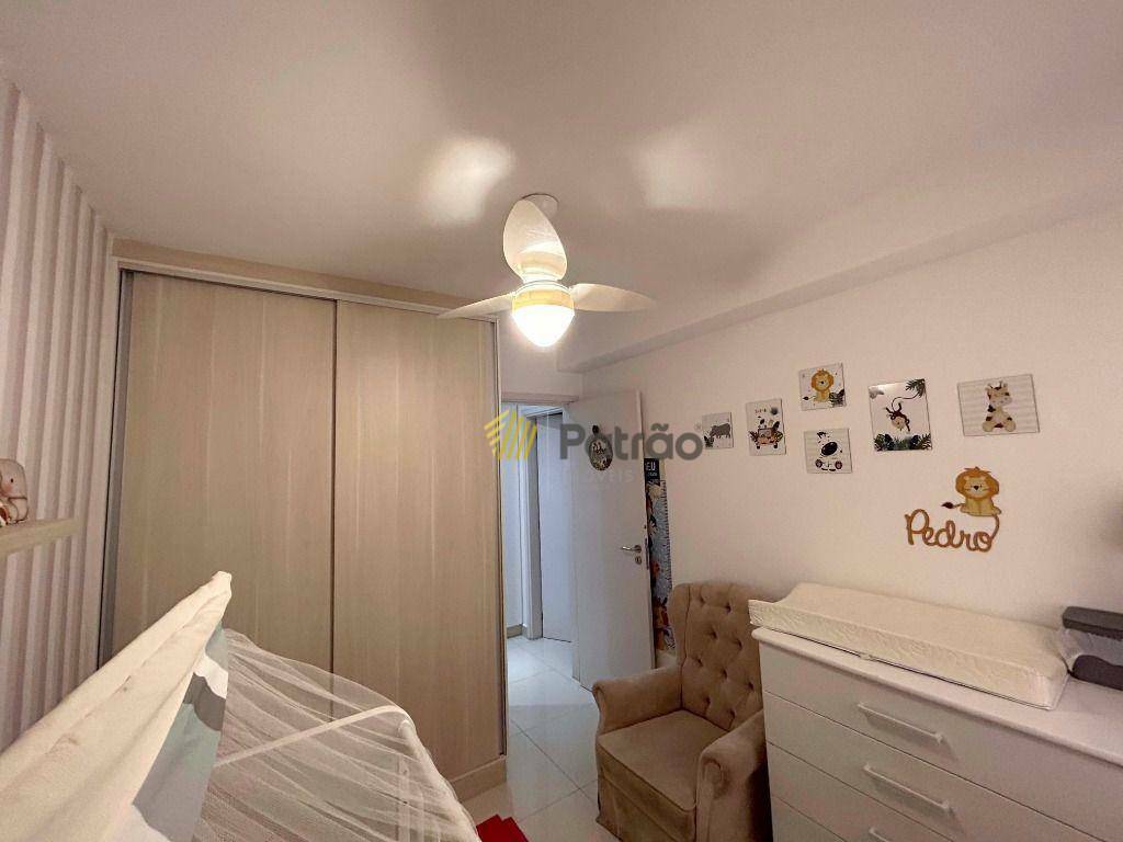 Apartamento à venda com 2 quartos, 67m² - Foto 10