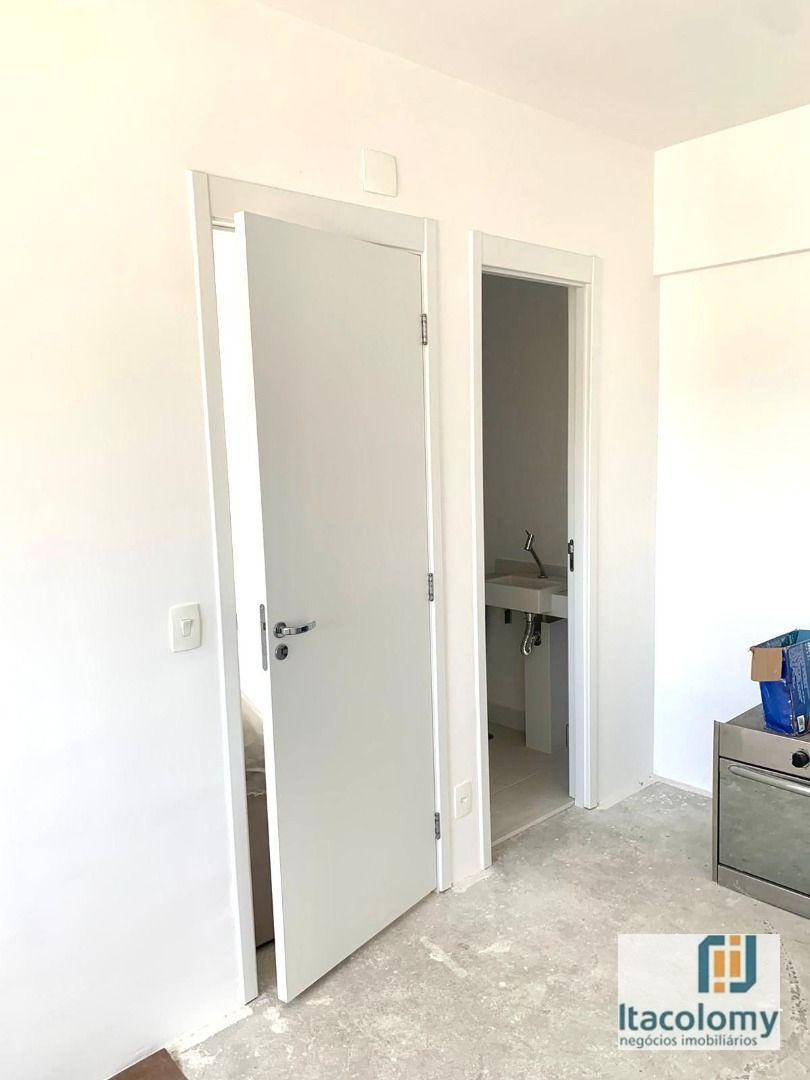 Apartamento à venda com 1 quarto, 53m² - Foto 27