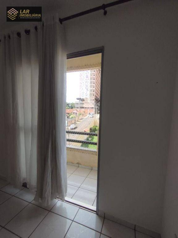 Apartamento para alugar com 1 quarto, 47m² - Foto 12