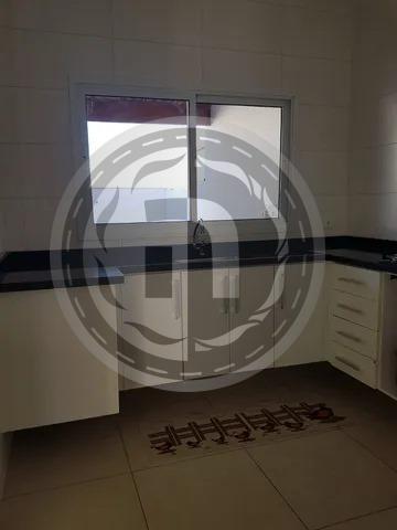 Casa de Condomínio para alugar com 3 quartos, 164m² - Foto 8