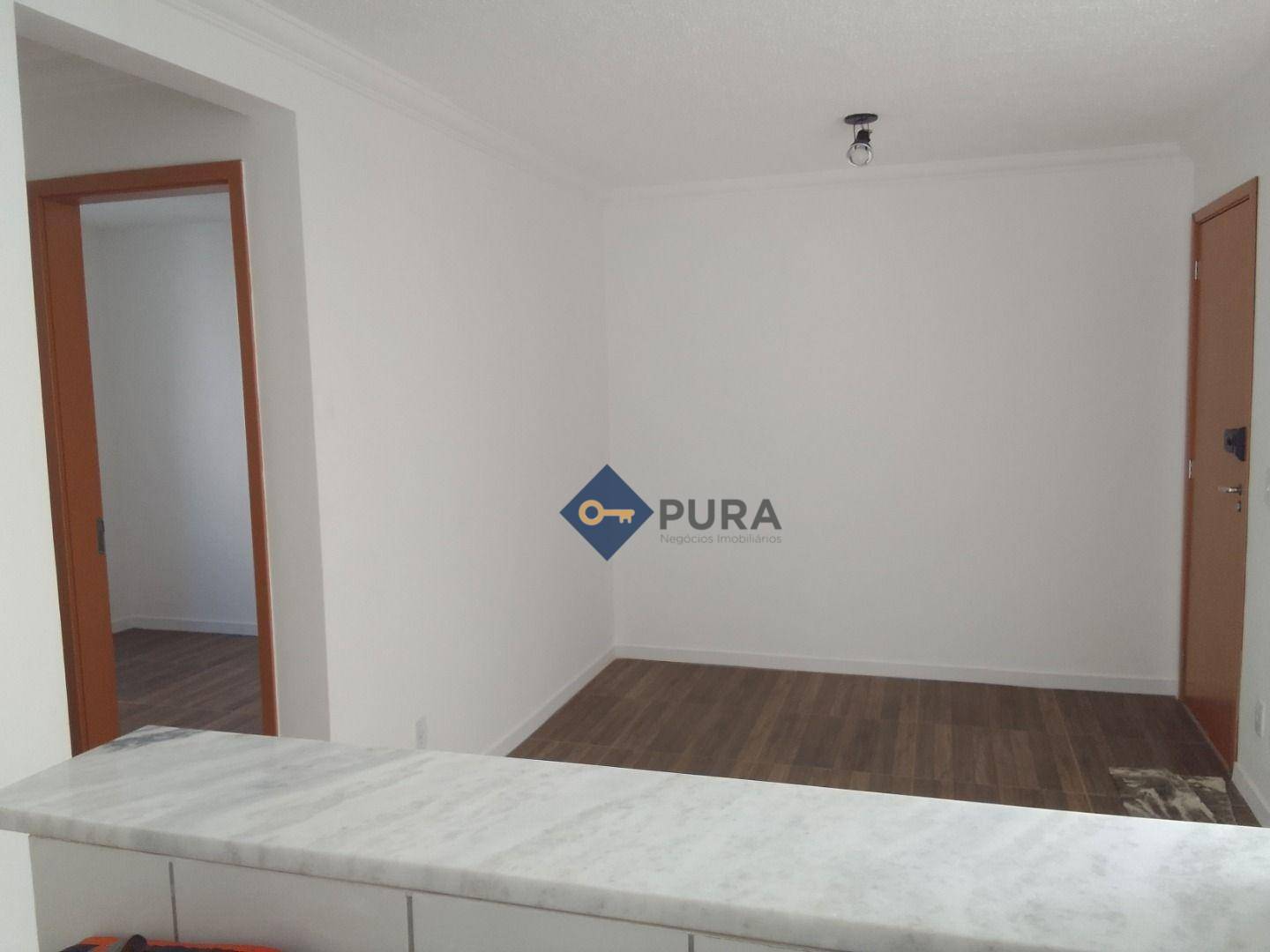 Apartamento à venda com 2 quartos, 43m² - Foto 2