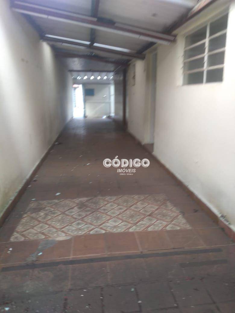 Sobrado à venda com 5 quartos, 300m² - Foto 8