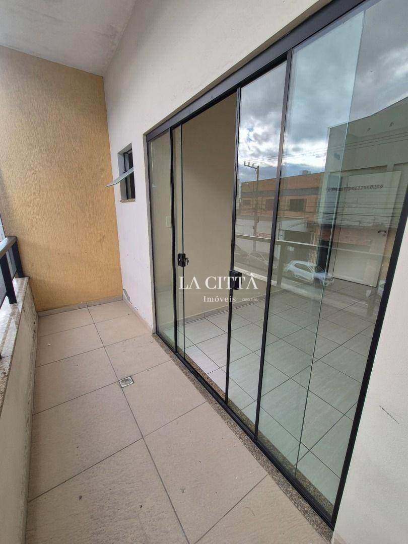 Apartamento para alugar com 1 quarto, 50m² - Foto 4