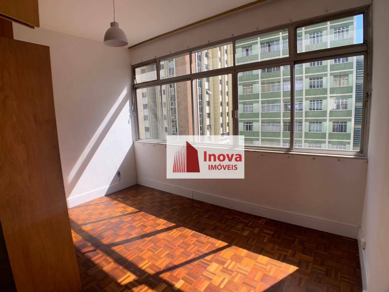 Apartamento à venda com 3 quartos, 134m² - Foto 8