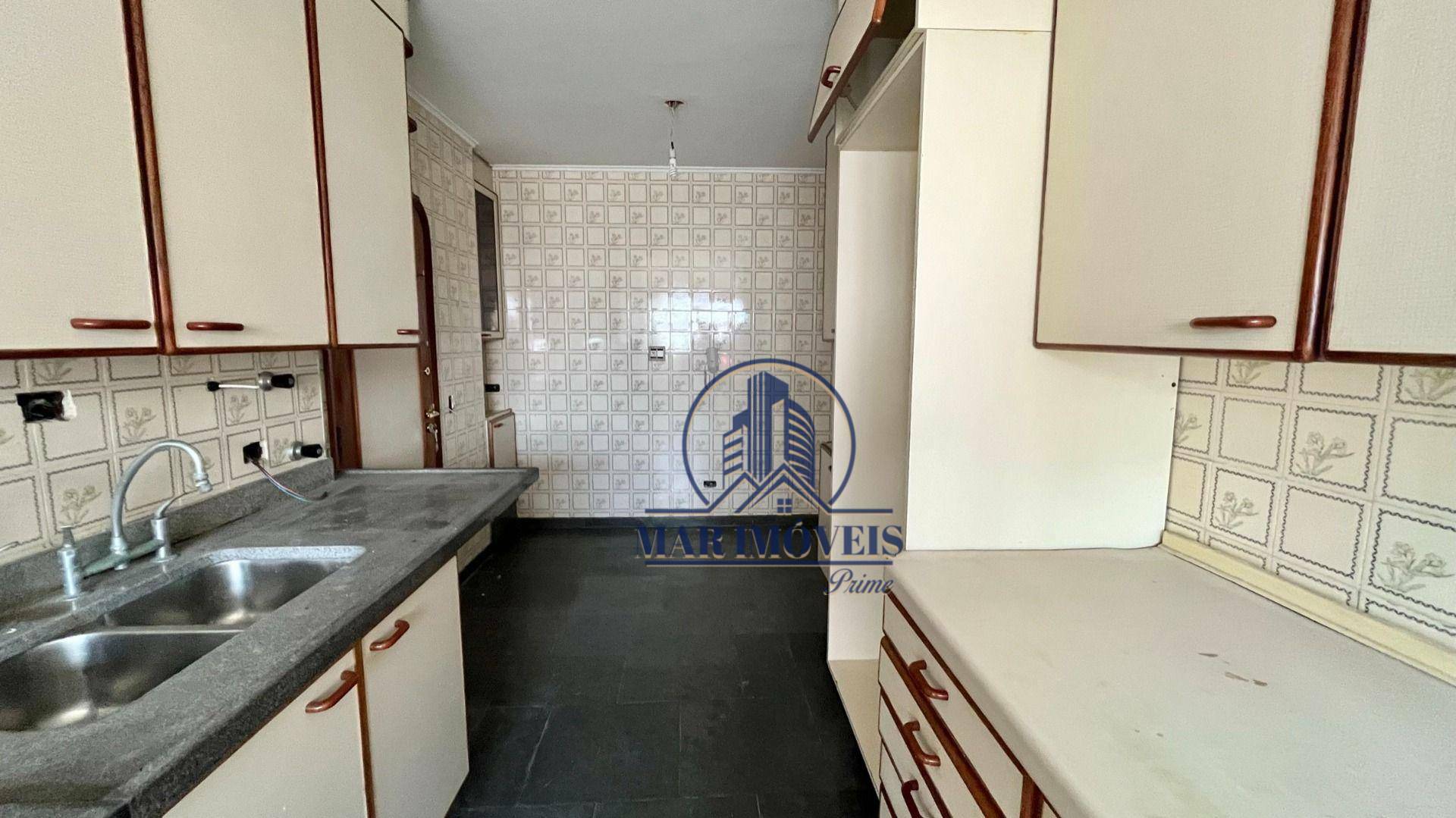 Apartamento à venda com 3 quartos, 130m² - Foto 14