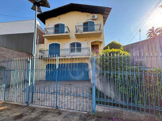 Sobrado, 4 quartos, 379 m² - Foto 1