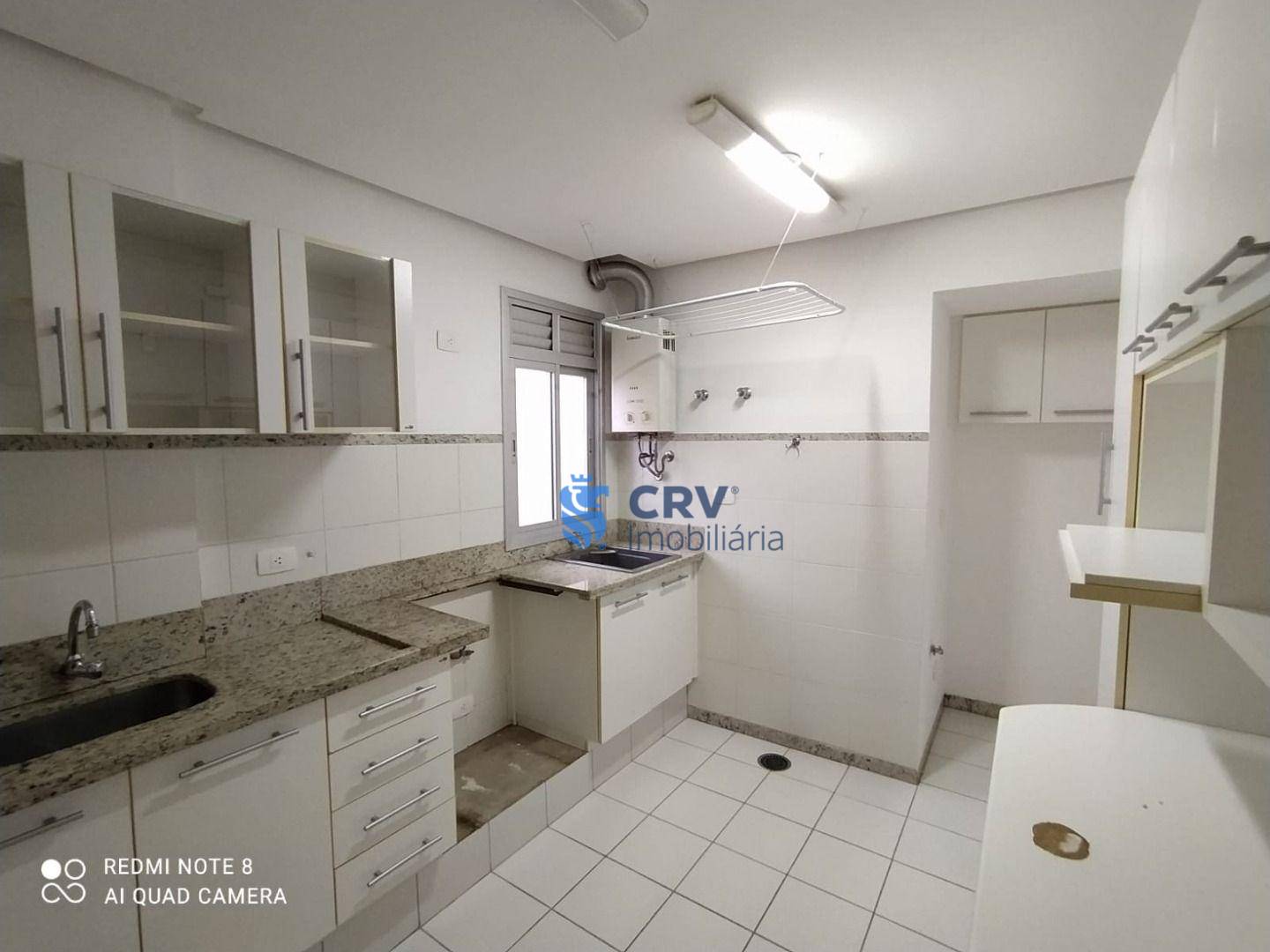 Apartamento para alugar com 1 quarto, 55m² - Foto 9