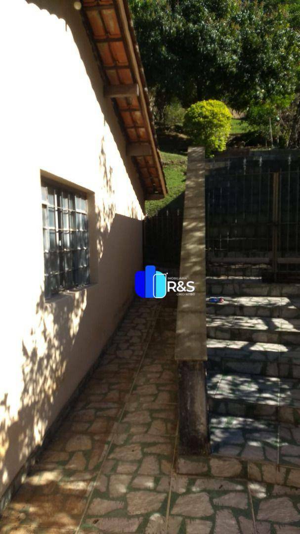 Chácara à venda com 2 quartos, 198m² - Foto 7