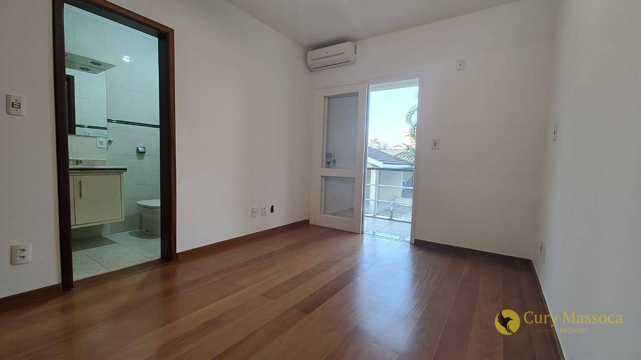 Casa de Condomínio à venda com 3 quartos, 366m² - Foto 3