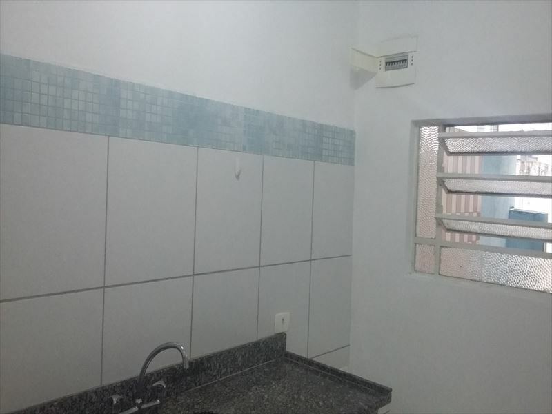 Casa para alugar com 1 quarto, 33M2 - Foto 11