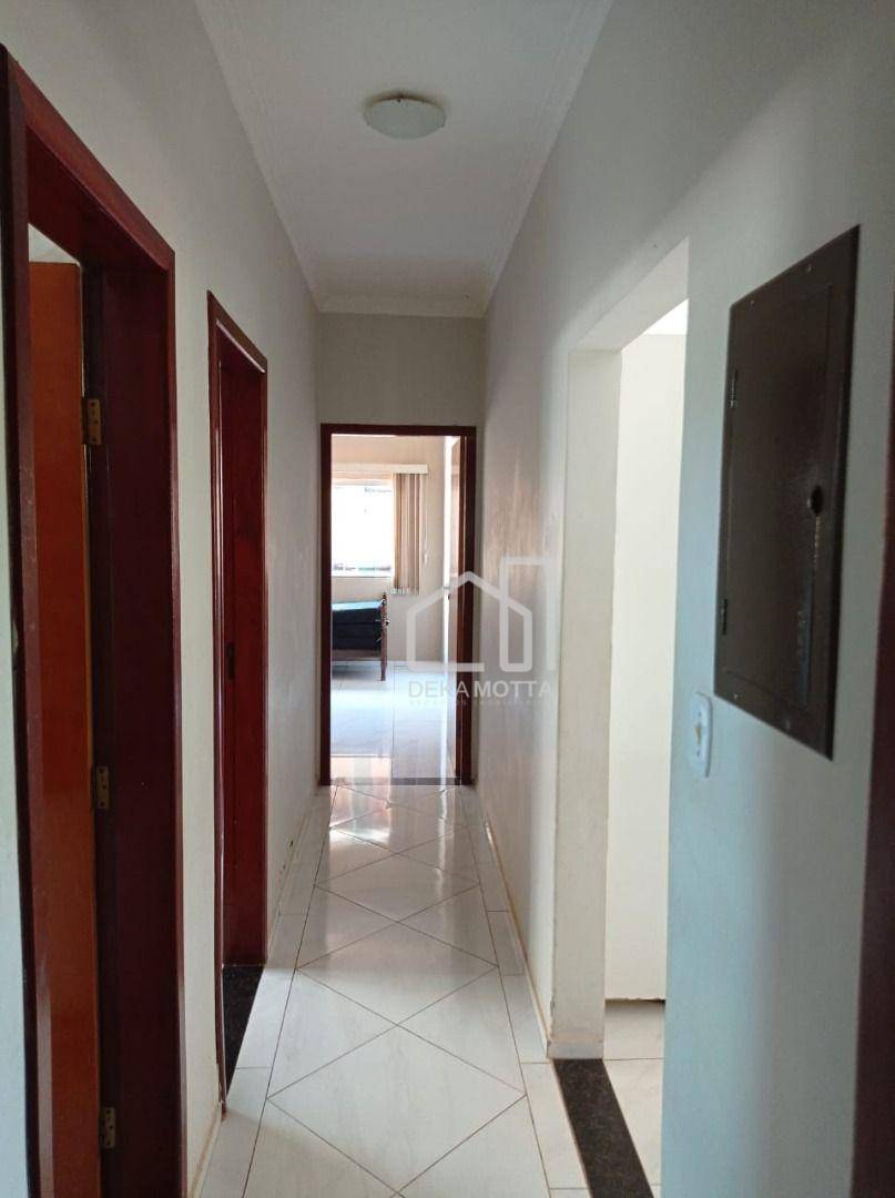 Casa à venda com 4 quartos, 600m² - Foto 23