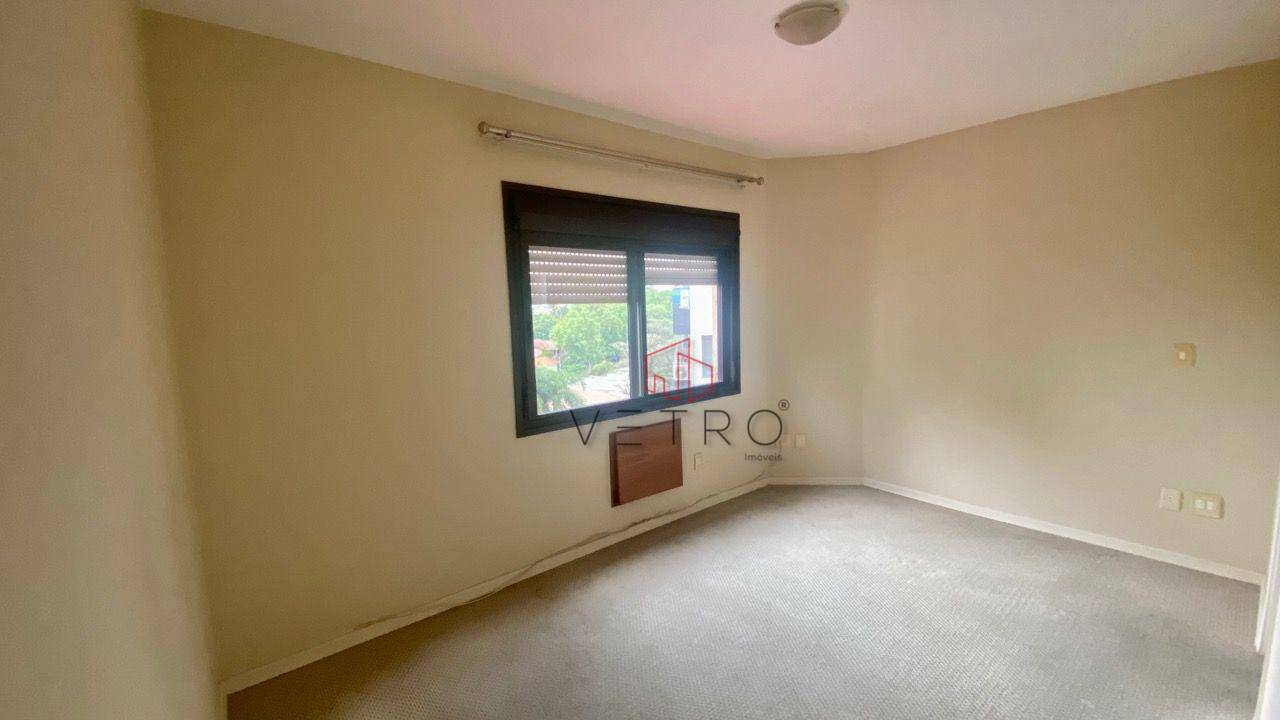 Apartamento à venda com 3 quartos, 160m² - Foto 4