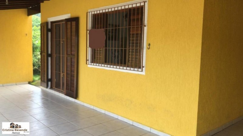 Casa à venda com 3 quartos, 98m² - Foto 3