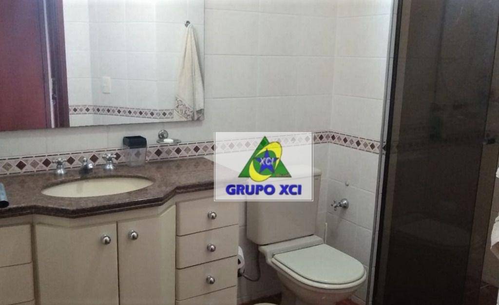 Apartamento à venda com 3 quartos, 115m² - Foto 23