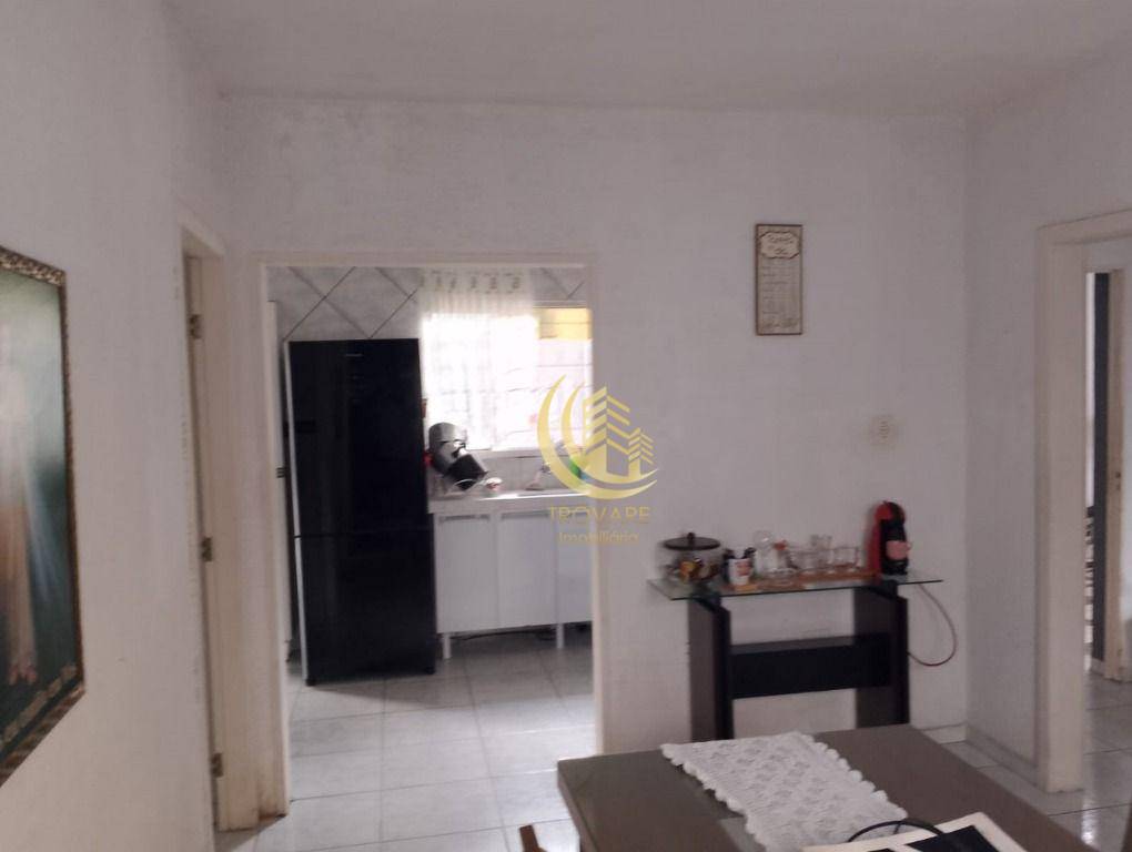 Casa à venda com 4 quartos, 180m² - Foto 10