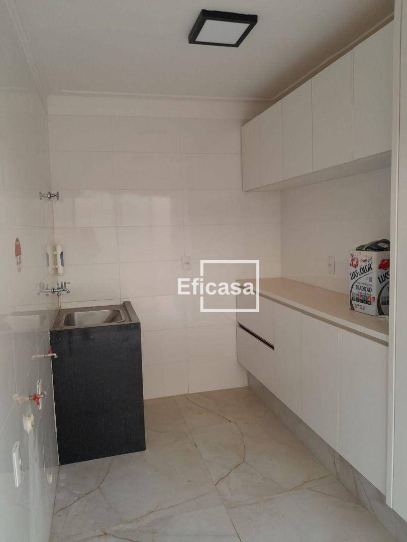 Casa à venda com 3 quartos, 300m² - Foto 26